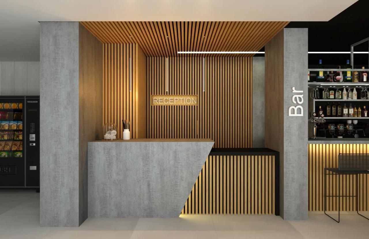 Aparthotel Bcl Levante Lux Benidorm Bagian luar foto