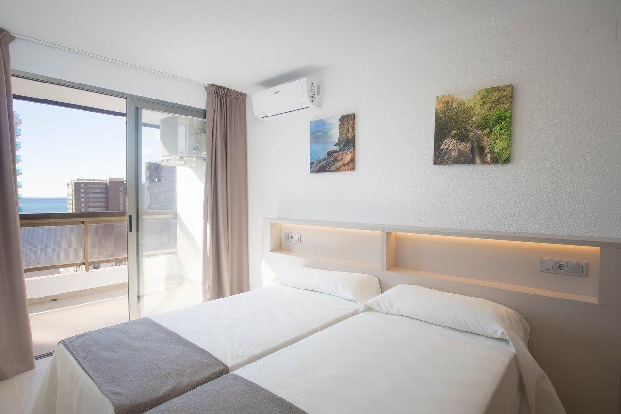 Aparthotel Bcl Levante Lux Benidorm Bagian luar foto