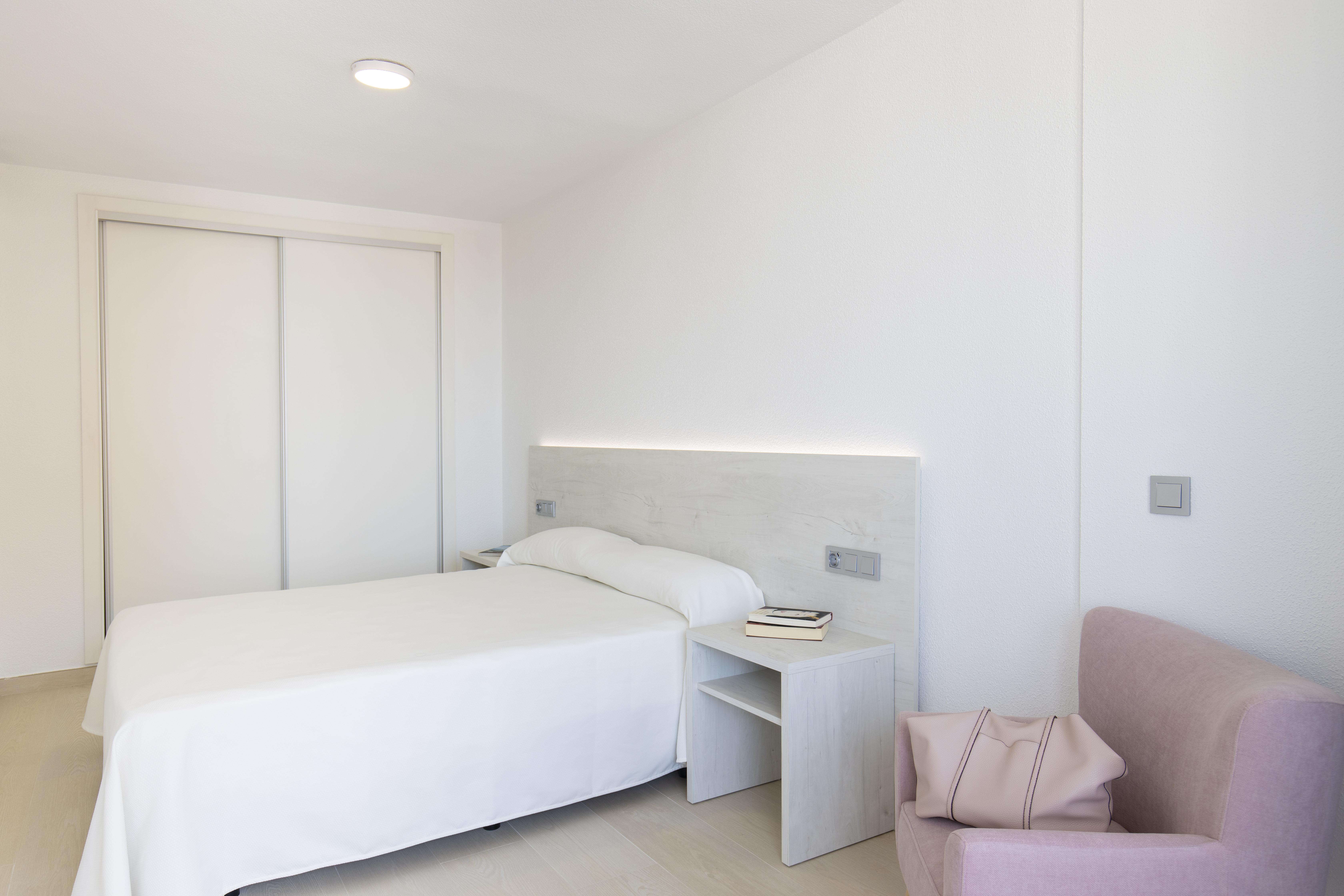 Aparthotel Bcl Levante Lux Benidorm Bagian luar foto