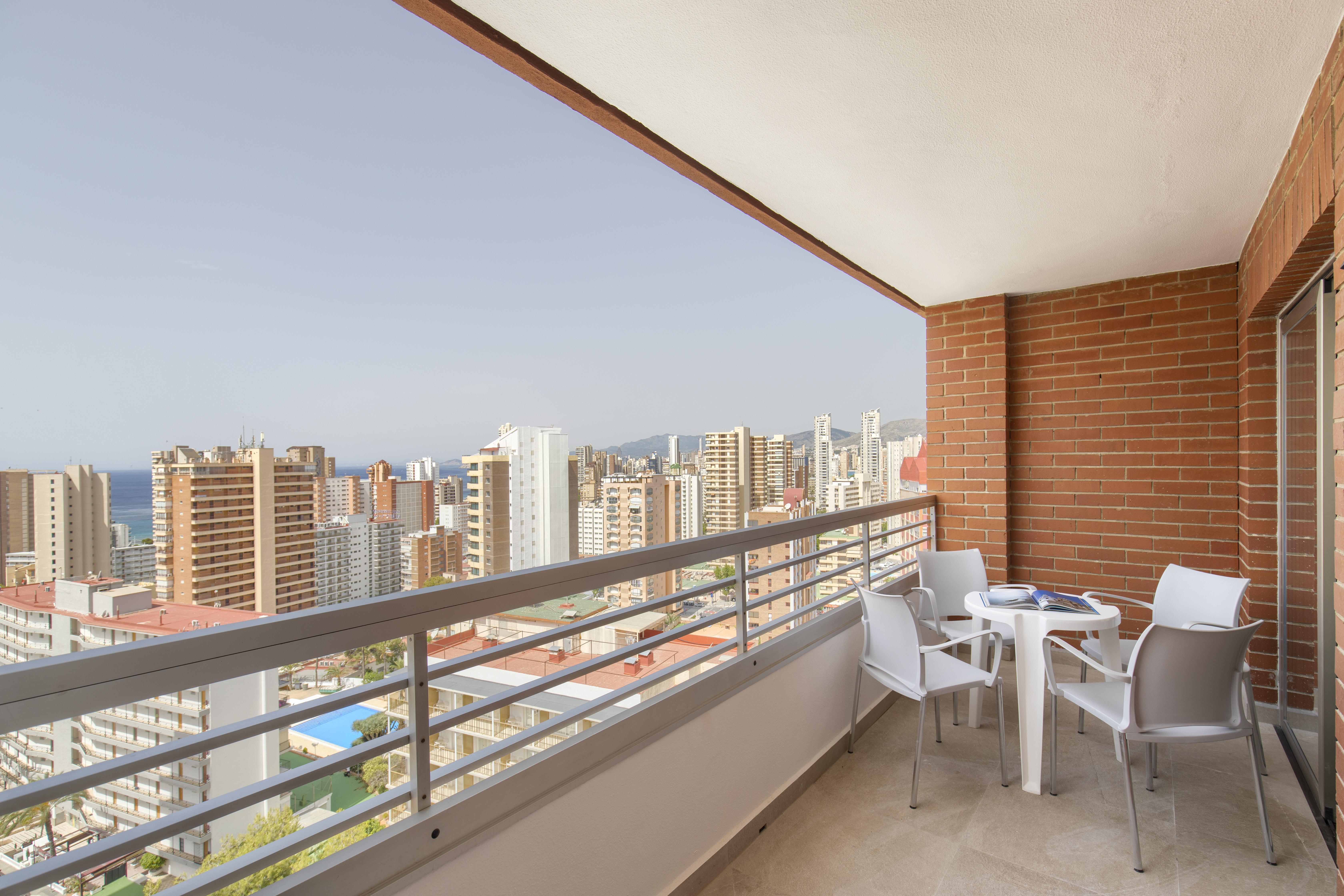Aparthotel Bcl Levante Lux Benidorm Bagian luar foto