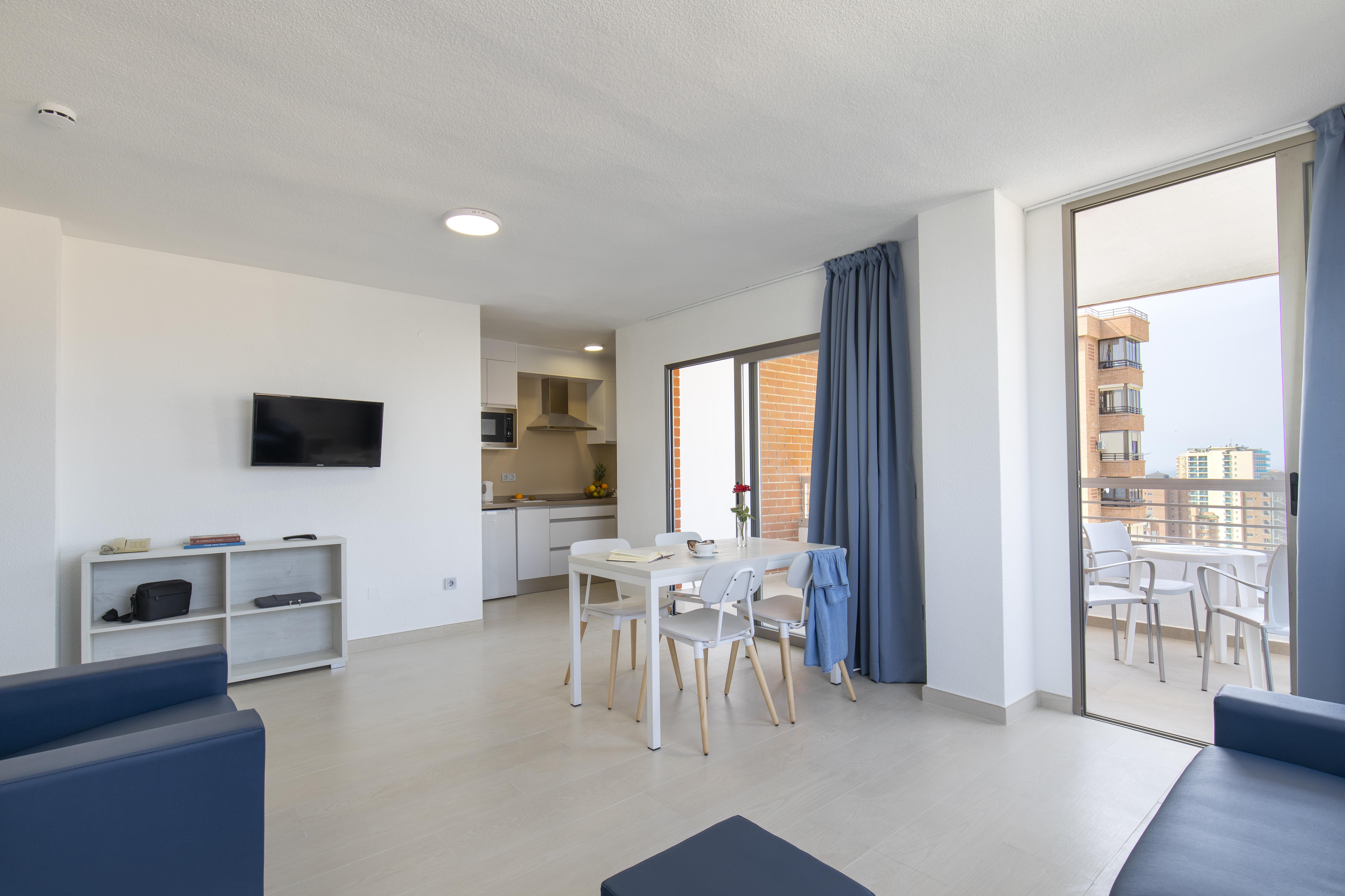 Aparthotel Bcl Levante Lux Benidorm Bagian luar foto