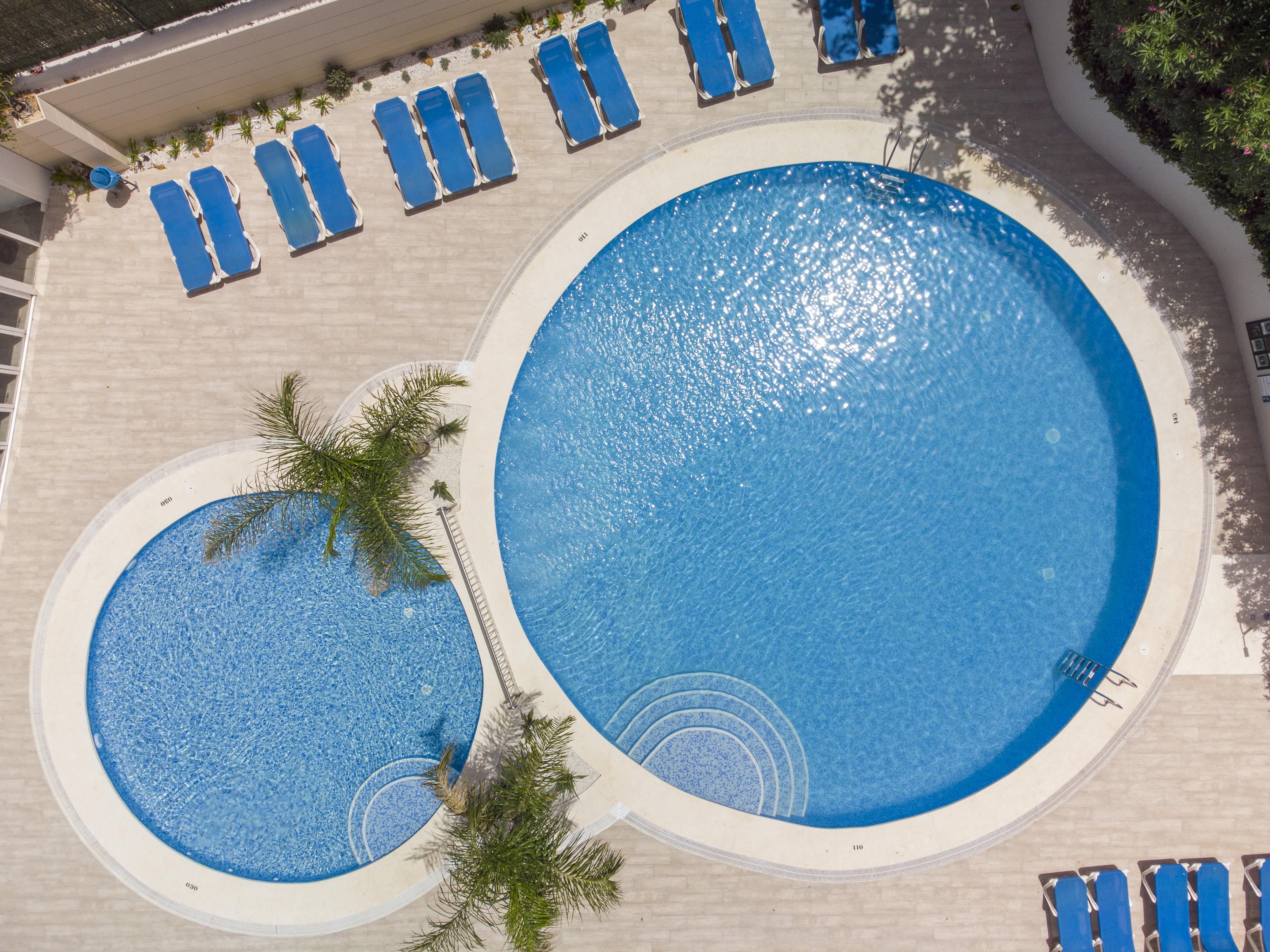 Aparthotel Bcl Levante Lux Benidorm Bagian luar foto