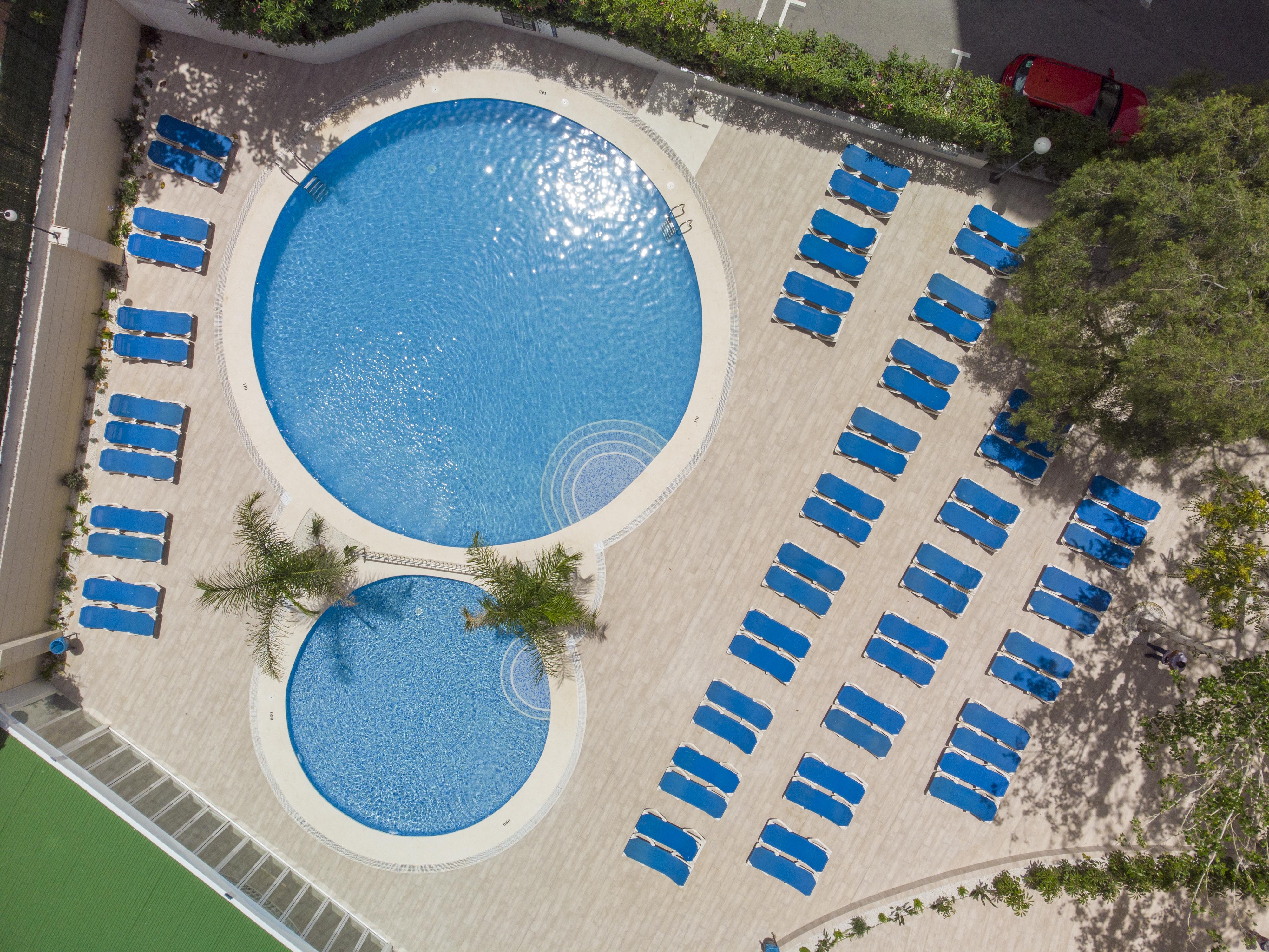 Aparthotel Bcl Levante Lux Benidorm Bagian luar foto