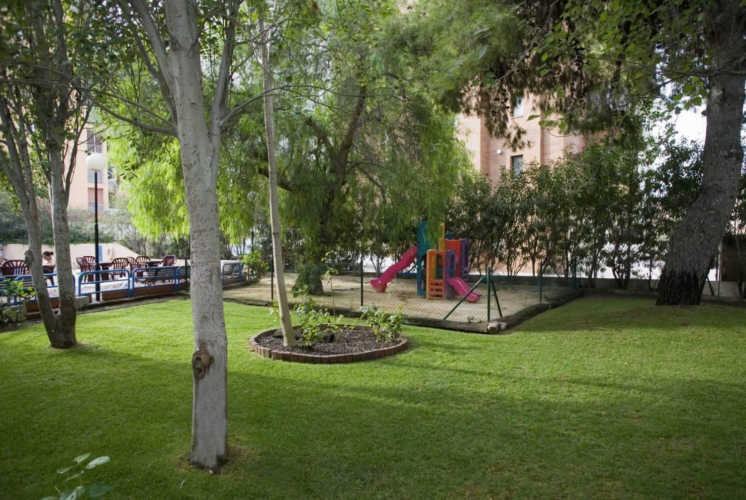 Aparthotel Bcl Levante Lux Benidorm Bagian luar foto